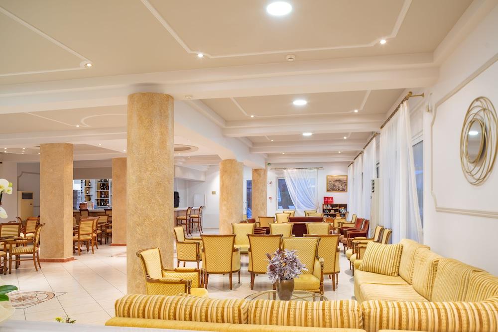 Cnic Gemini Hotel Mesongí Eksteriør billede