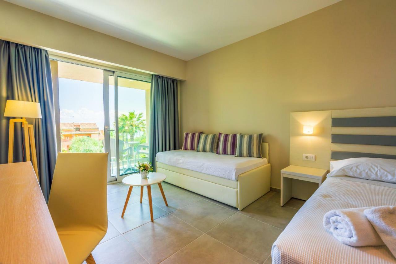 Cnic Gemini Hotel Mesongí Eksteriør billede