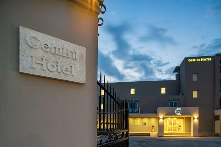 Cnic Gemini Hotel Mesongí Eksteriør billede